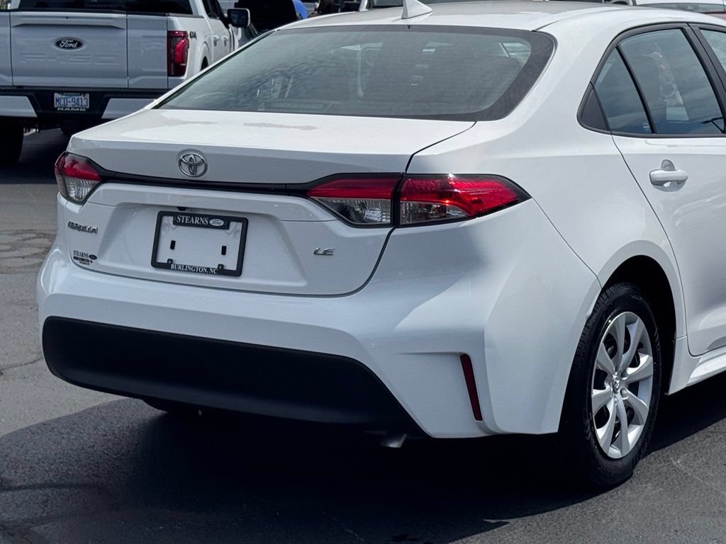 Used 2024 Toyota Corolla LE FWD image 35