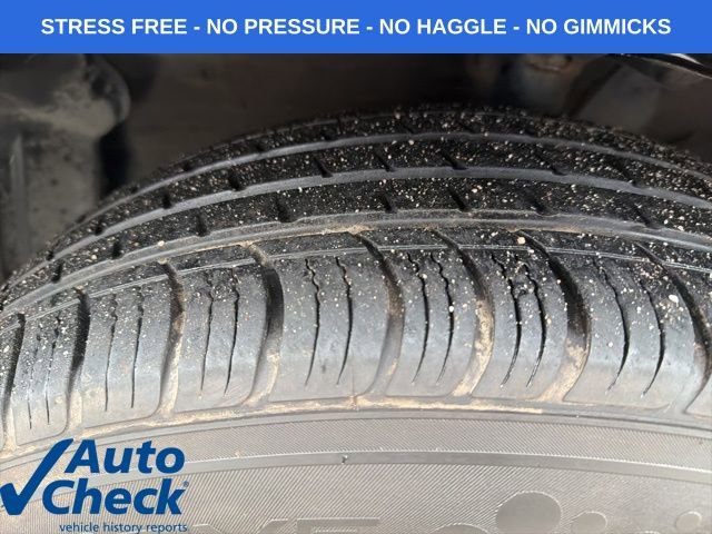 Used 2017 Toyota RAV4 XLE w/ Convenience Package image 14