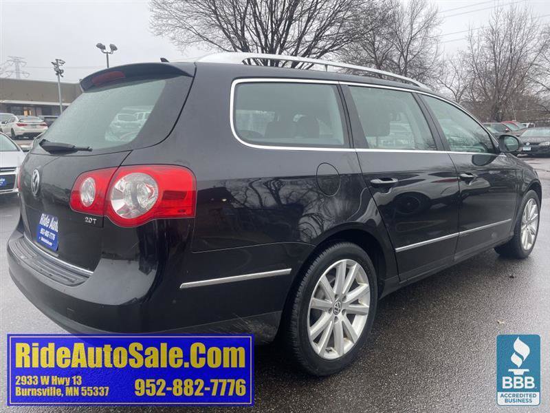 Used 2010 Volkswagen Passat Komfort FWD image 5