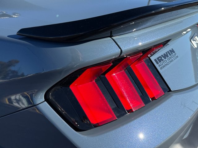 Used 2025 Ford Mustang GT RWD image 39