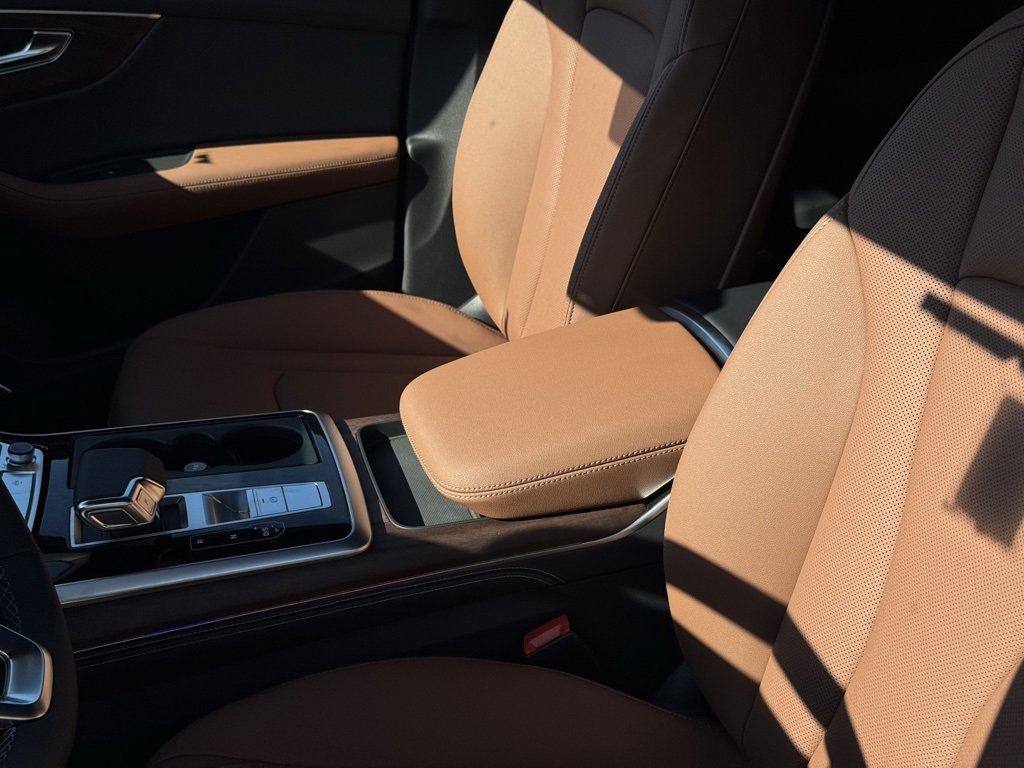New 2026 Audi Q8 Premium Plus image 23