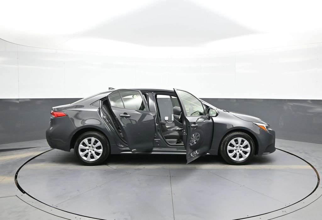 Certified 2024 Toyota Corolla LE image 40