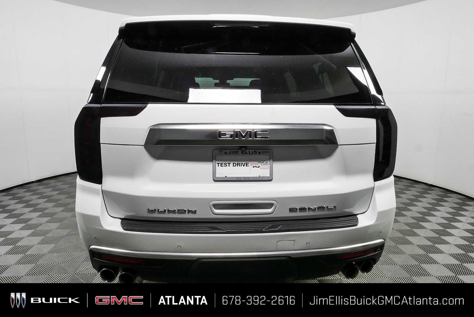 Certified 2022 GMC Yukon XL Denali w/ Max Trailering Package AWD/4WD image 31