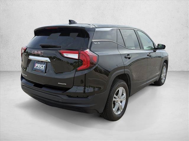 Used 2024 GMC Terrain SLE AWD/4WD image 5