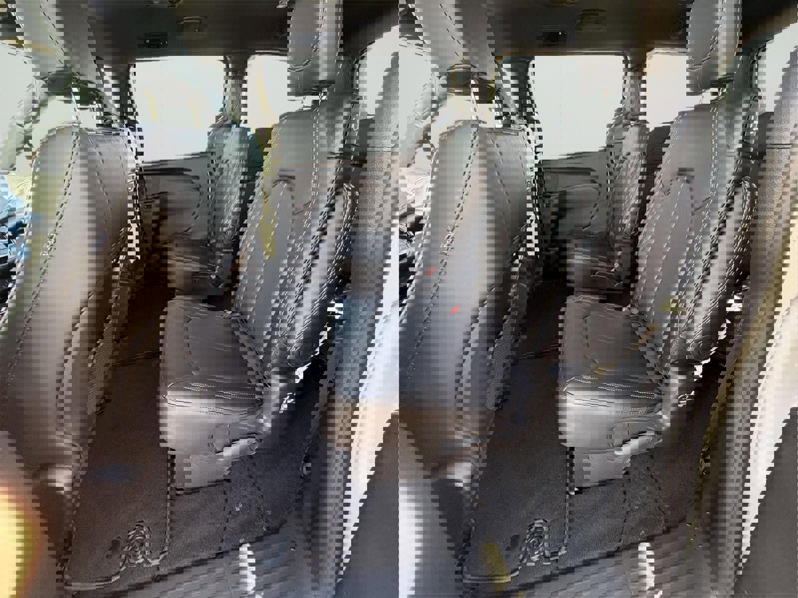 New 2026 Chrysler Pacifica Select image 32