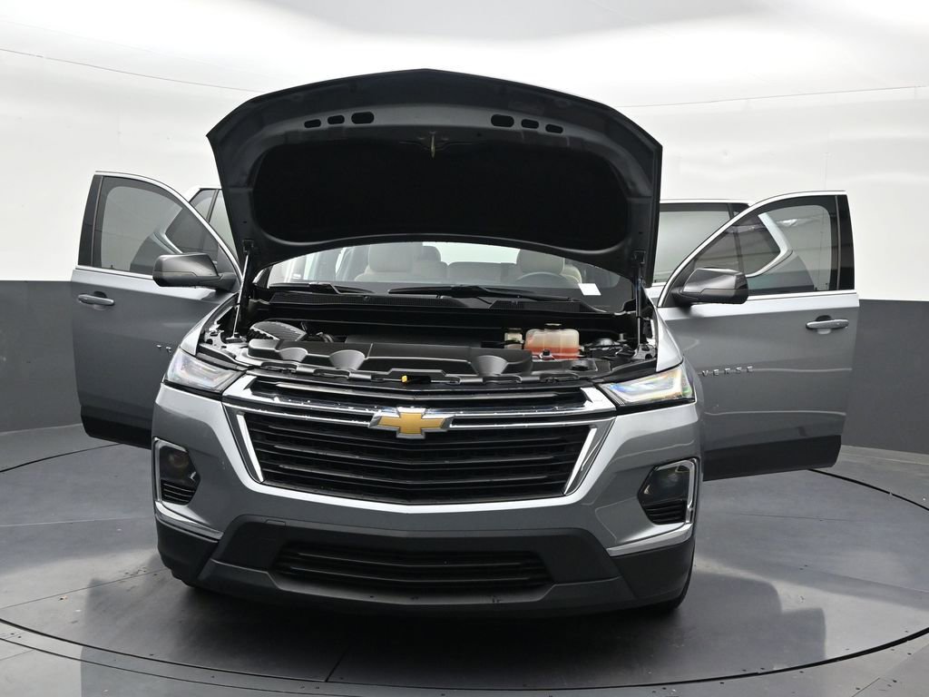 Used 2023 Chevrolet Traverse LS FWD image 37
