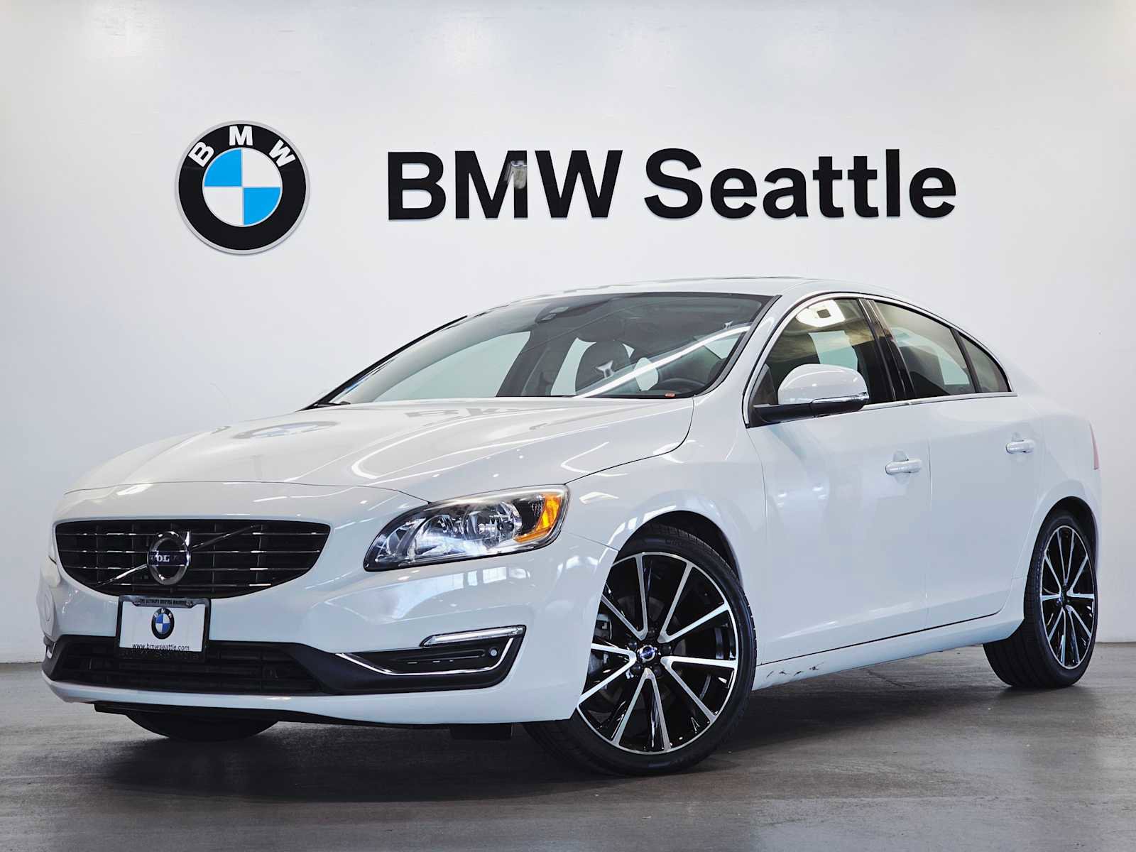 Used 2016 Volvo S60 T5 Premier w/ Convenience Package