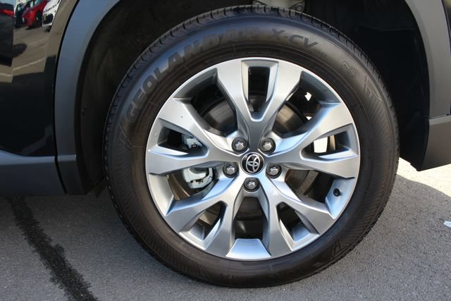 Certified 2025 Toyota Grand Highlander AWD image 11