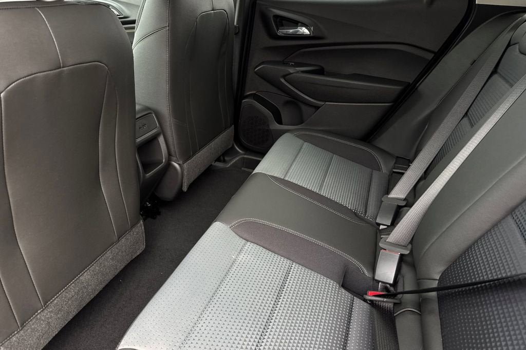 New 2026 Chevrolet Trax LT image 12