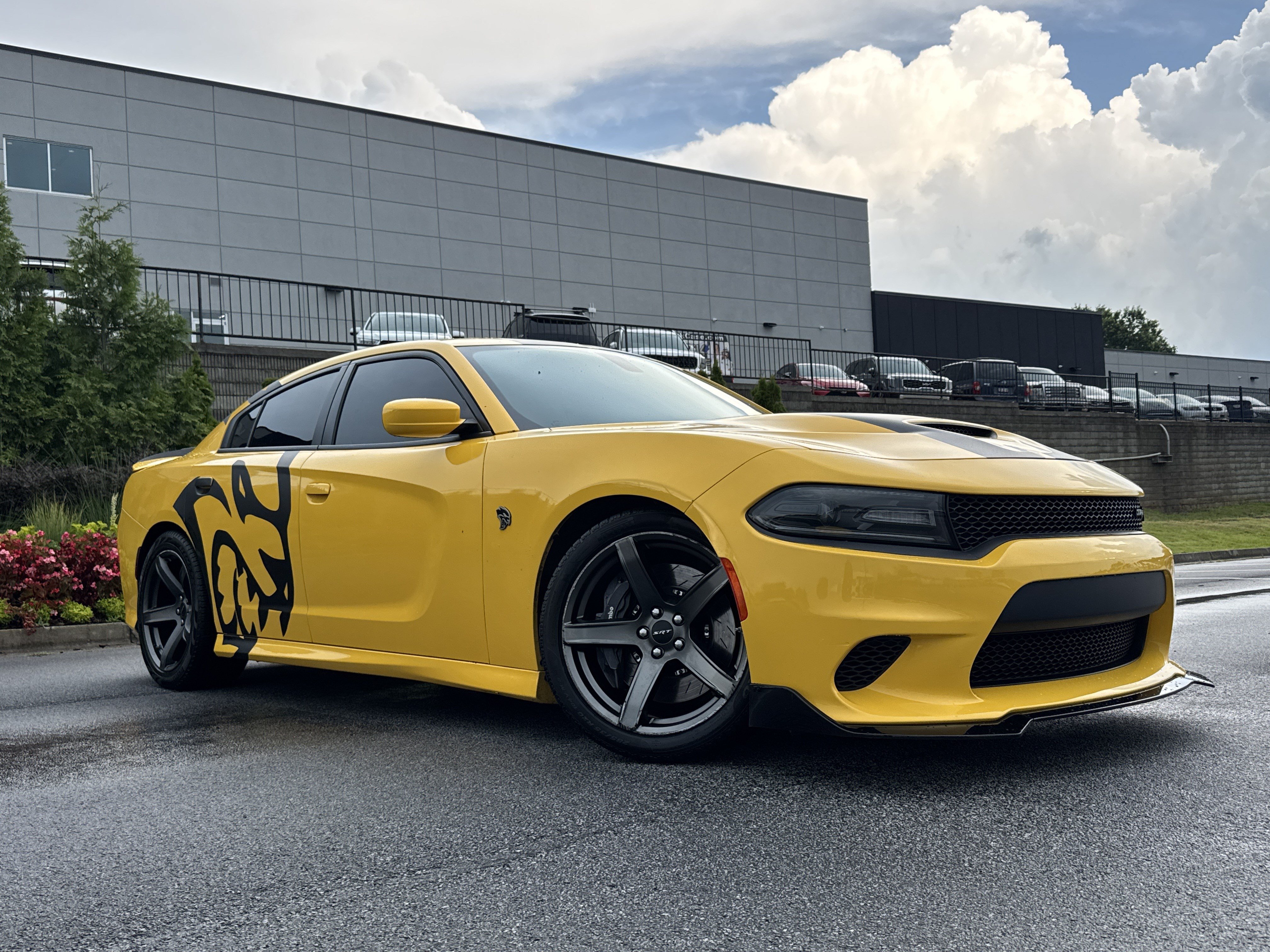 Used 2018 Dodge Charger SRT Hellcat RWD video 2