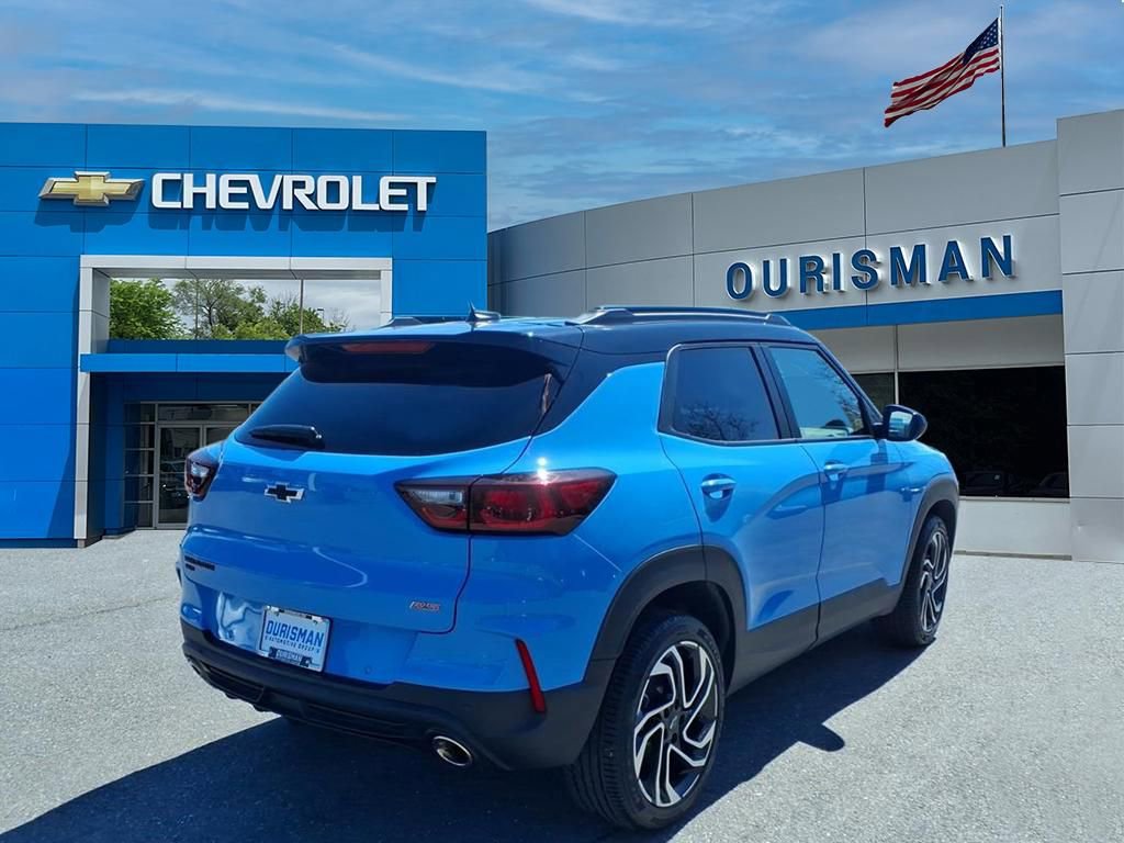 Certified 2024 Chevrolet TrailBlazer RS w/ Driver Confidence Package AWD/4WD image 3