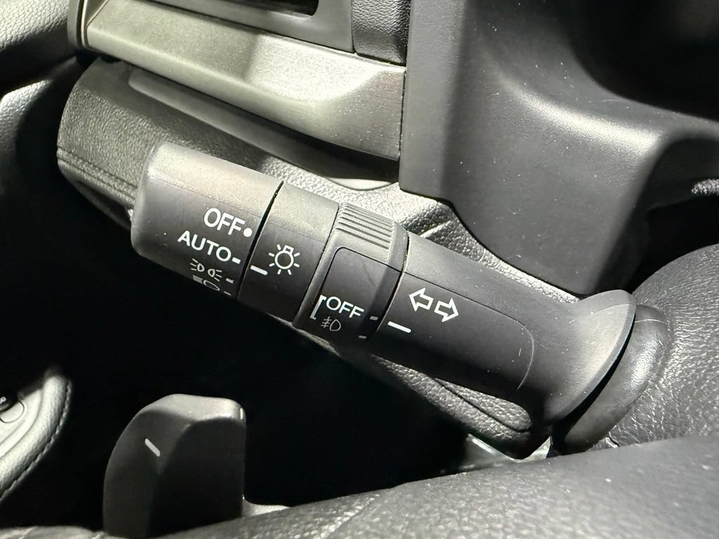 Used 2025 Honda Odyssey EX-L image 20