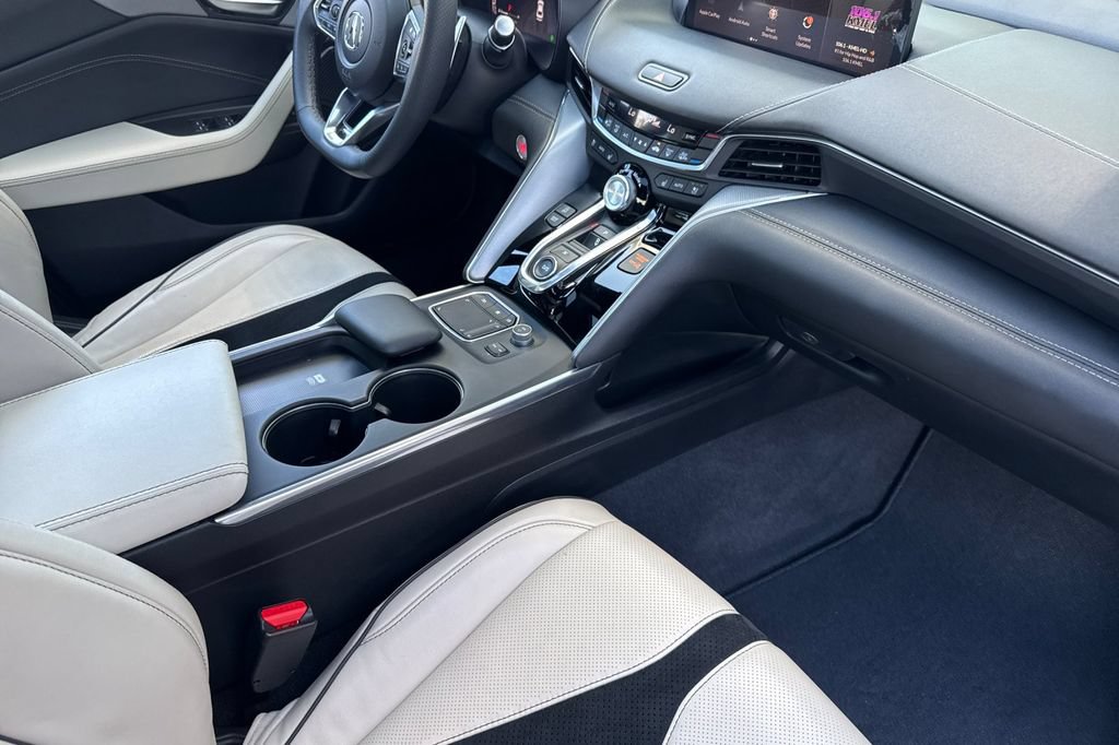 Used 2024 Acura TLX SH-AWD w/ A-SPEC Pkg image 19