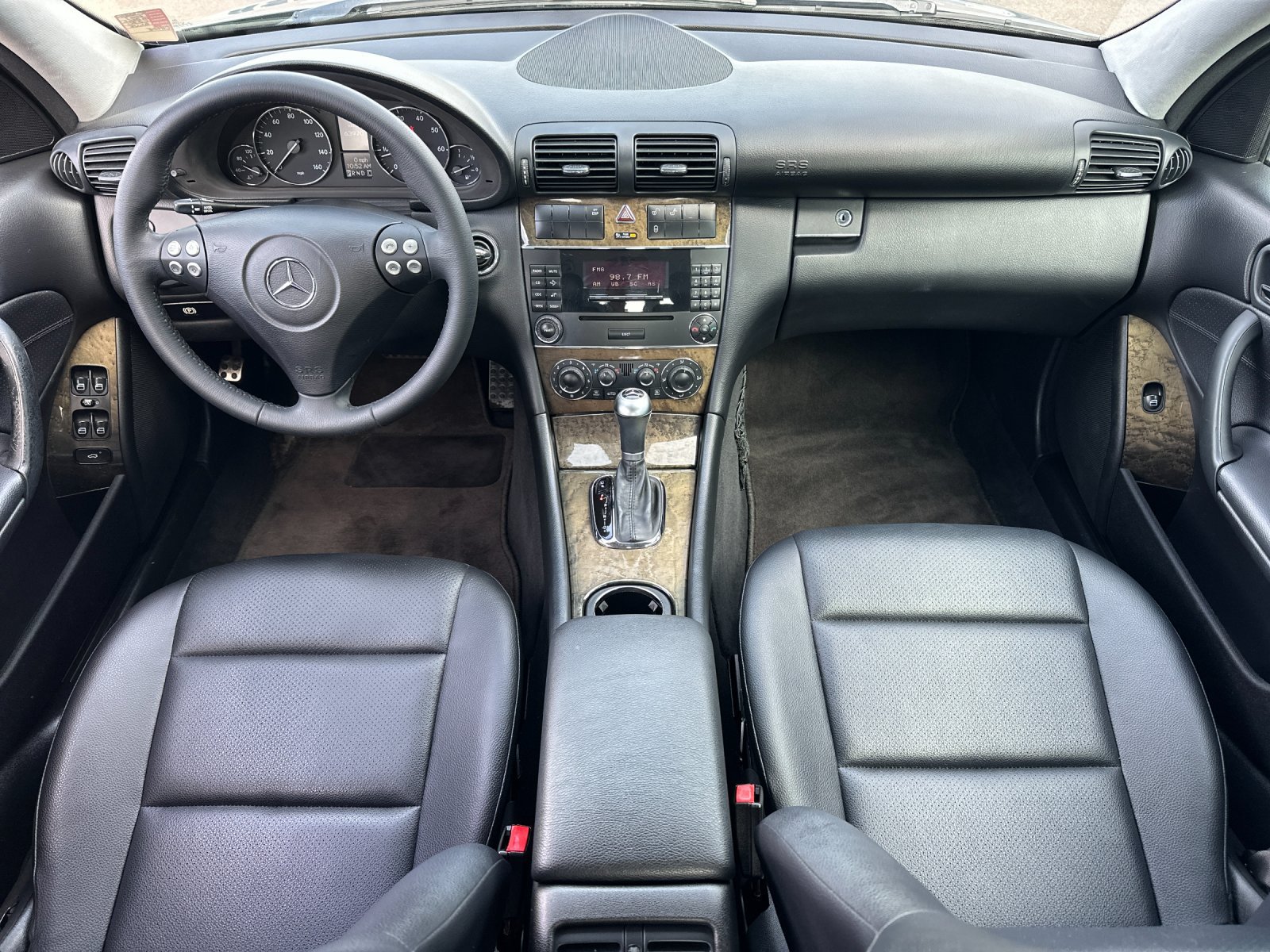 Used 2007 Mercedes-Benz C 230 Sedan image 13