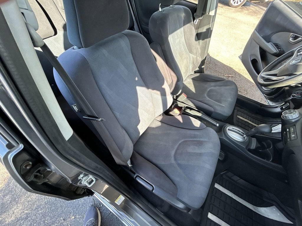 Used 2011 Honda Fit Sport image 19