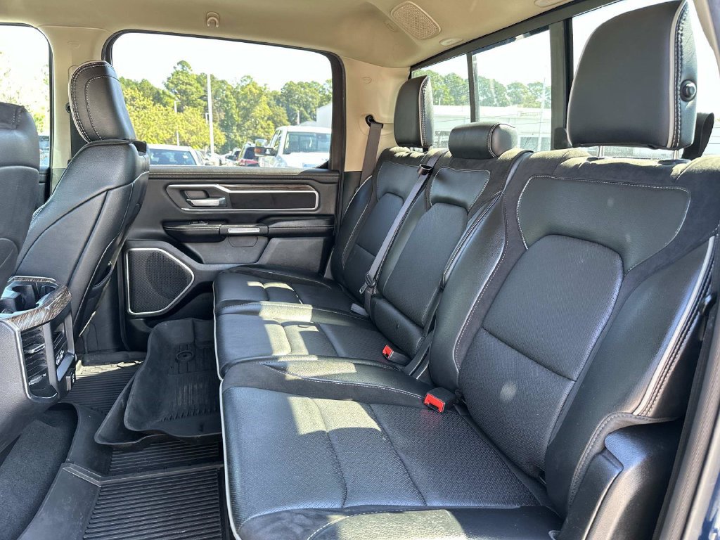 Used 2020 RAM 1500 Laramie AWD/4WD image 16