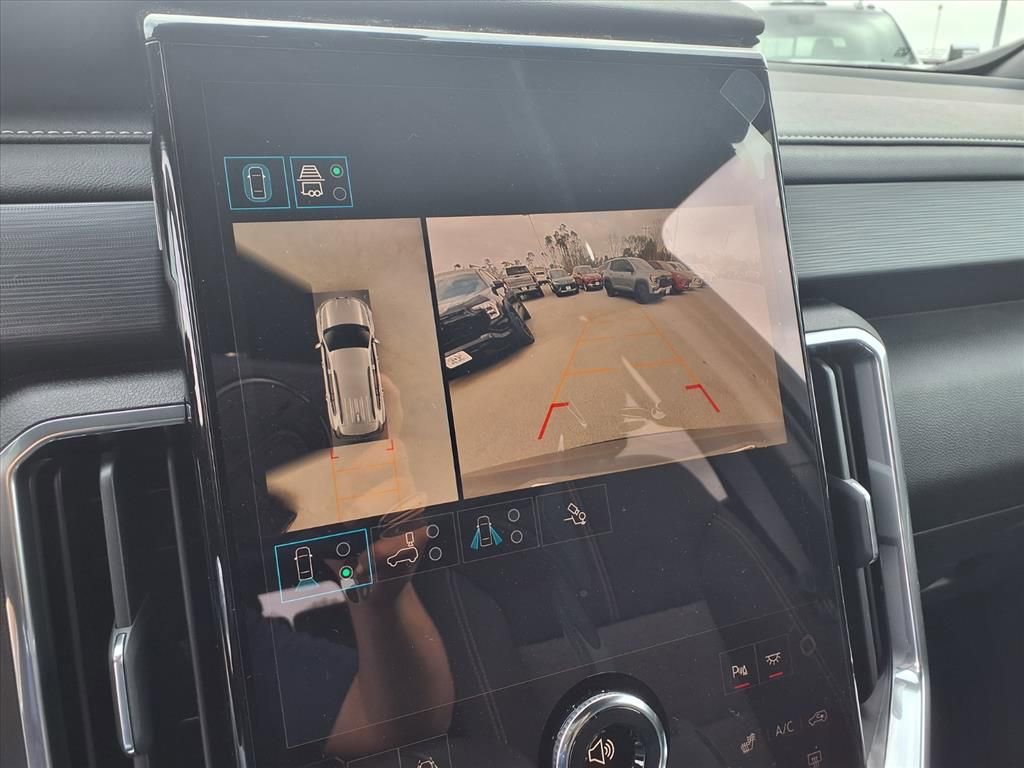 New 2026 GMC Acadia Elevation image 15