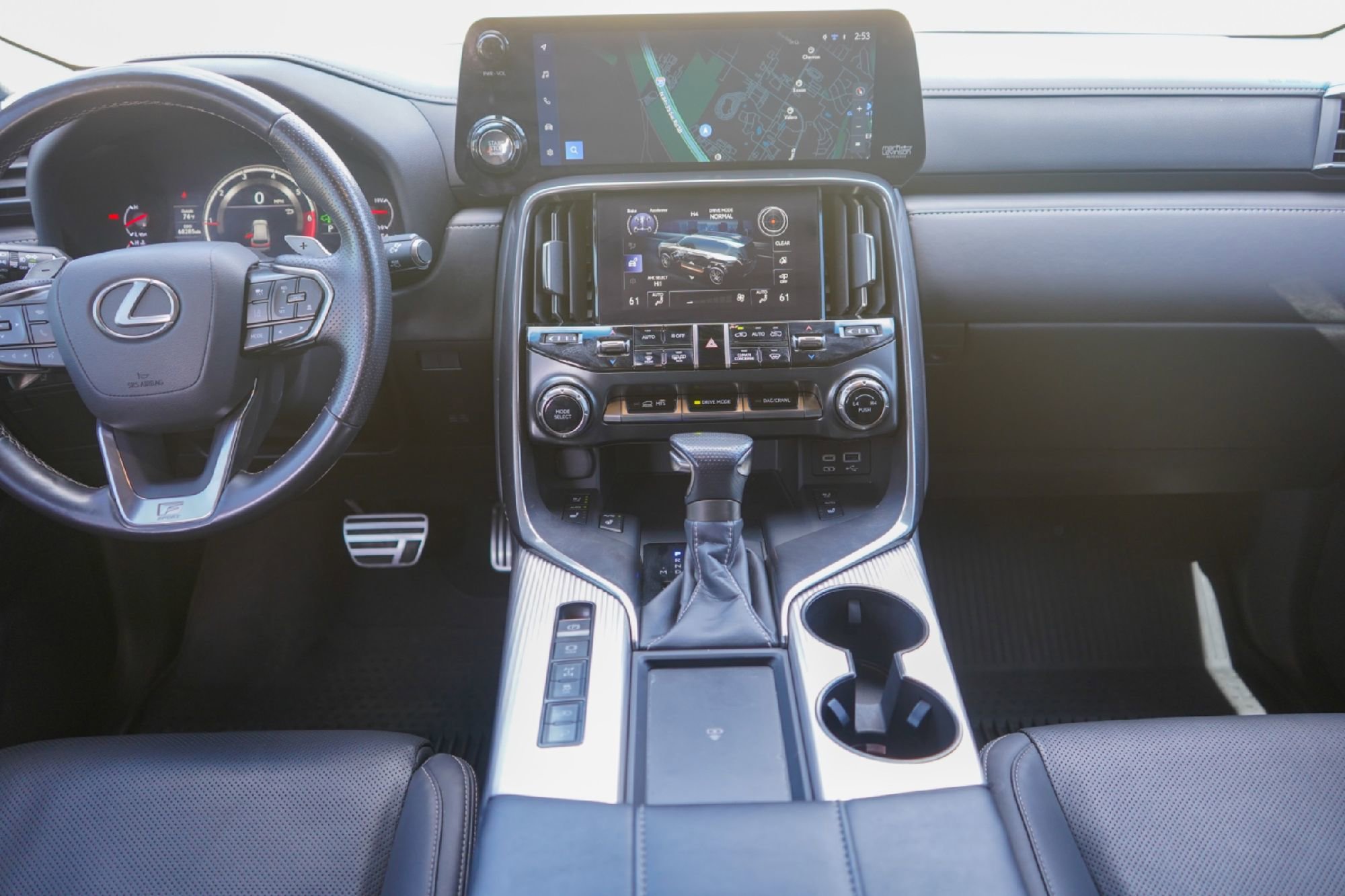 Used 2023 Lexus LX 600 F Sport w/ Accessory Package (Z1) image 24