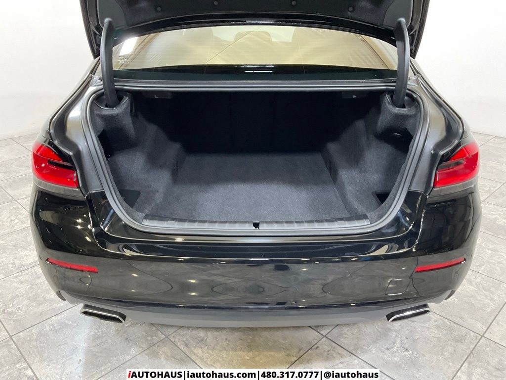 Used 2022 BMW 540i w/ Convenience Package image 10