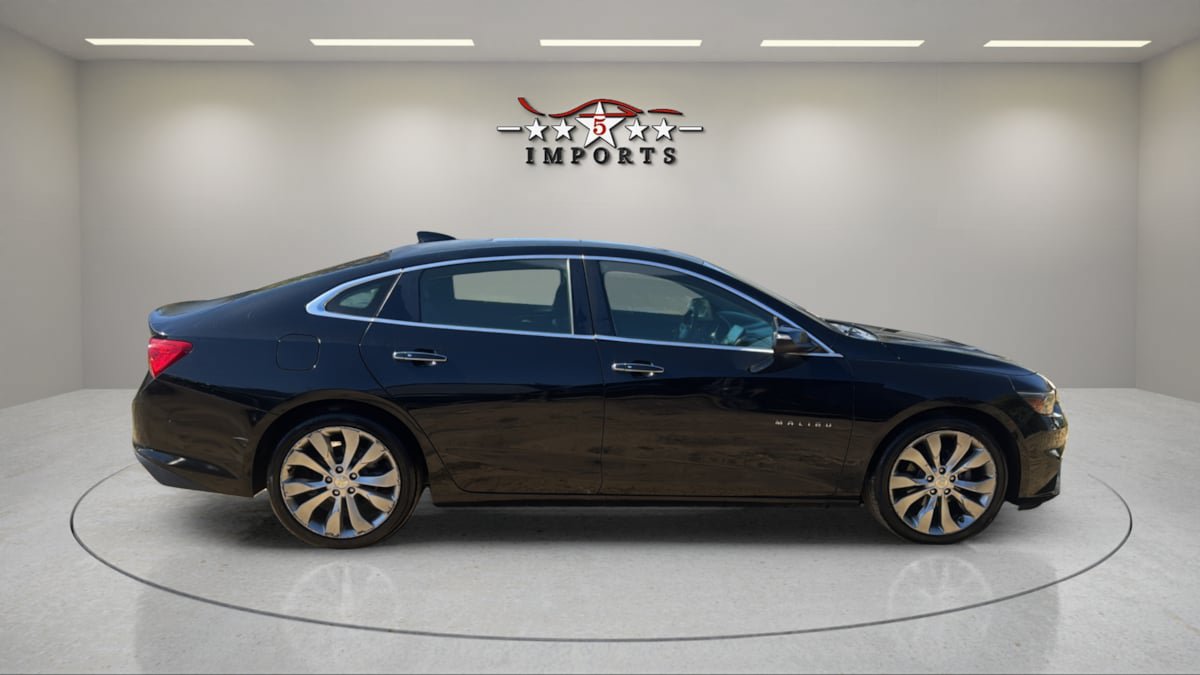 Used 2017 Chevrolet Malibu Premier w/ Premier Sun and Wheel Package FWD image 6