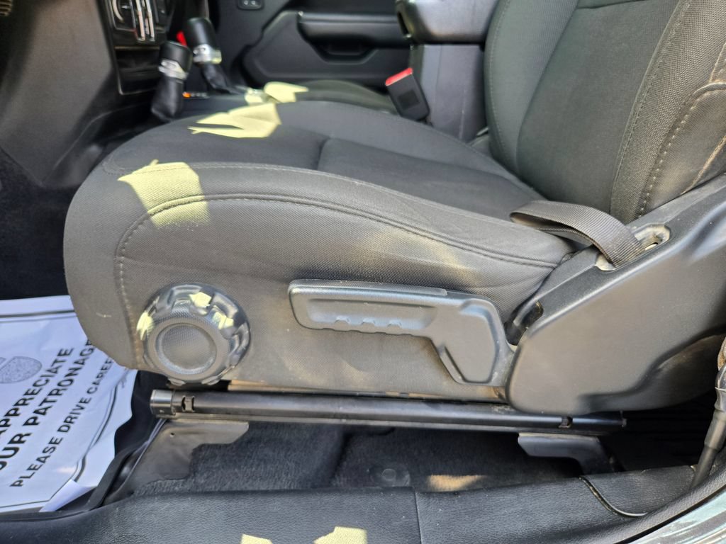 Used 2019 Jeep Wrangler Unlimited Sport S AWD/4WD image 16
