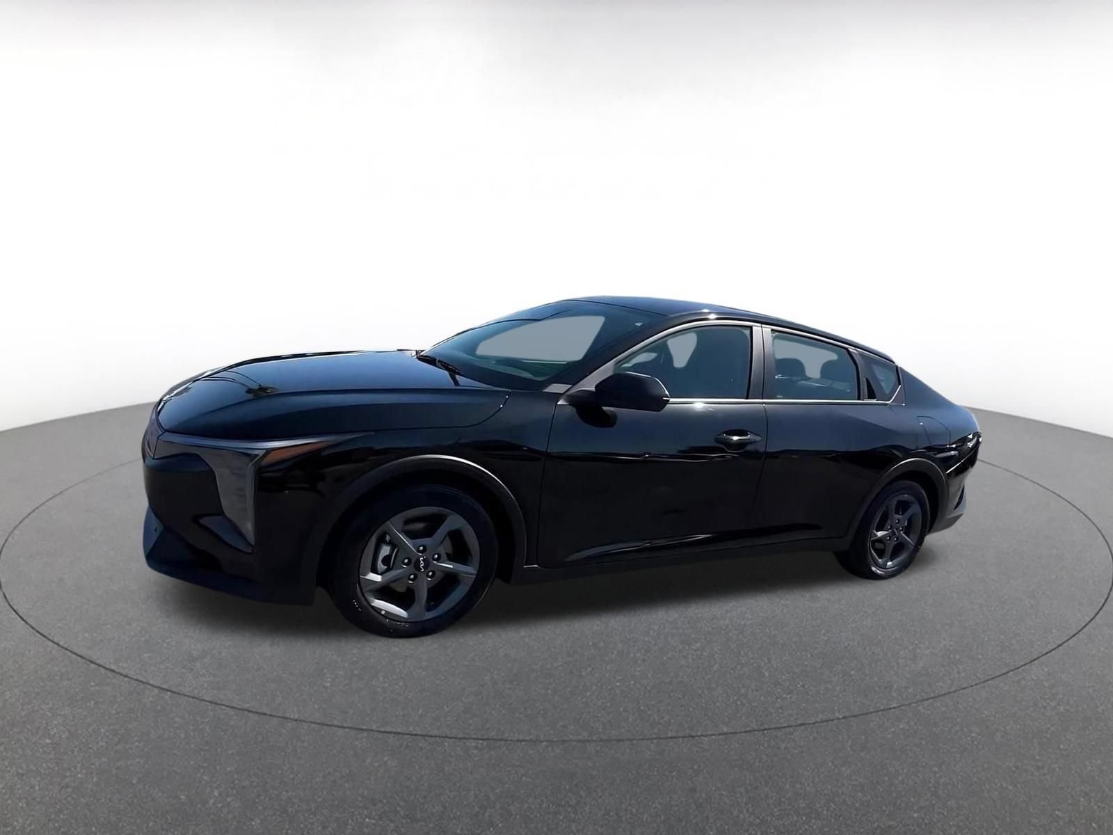 Used 2025 Kia K4 FWD image 7