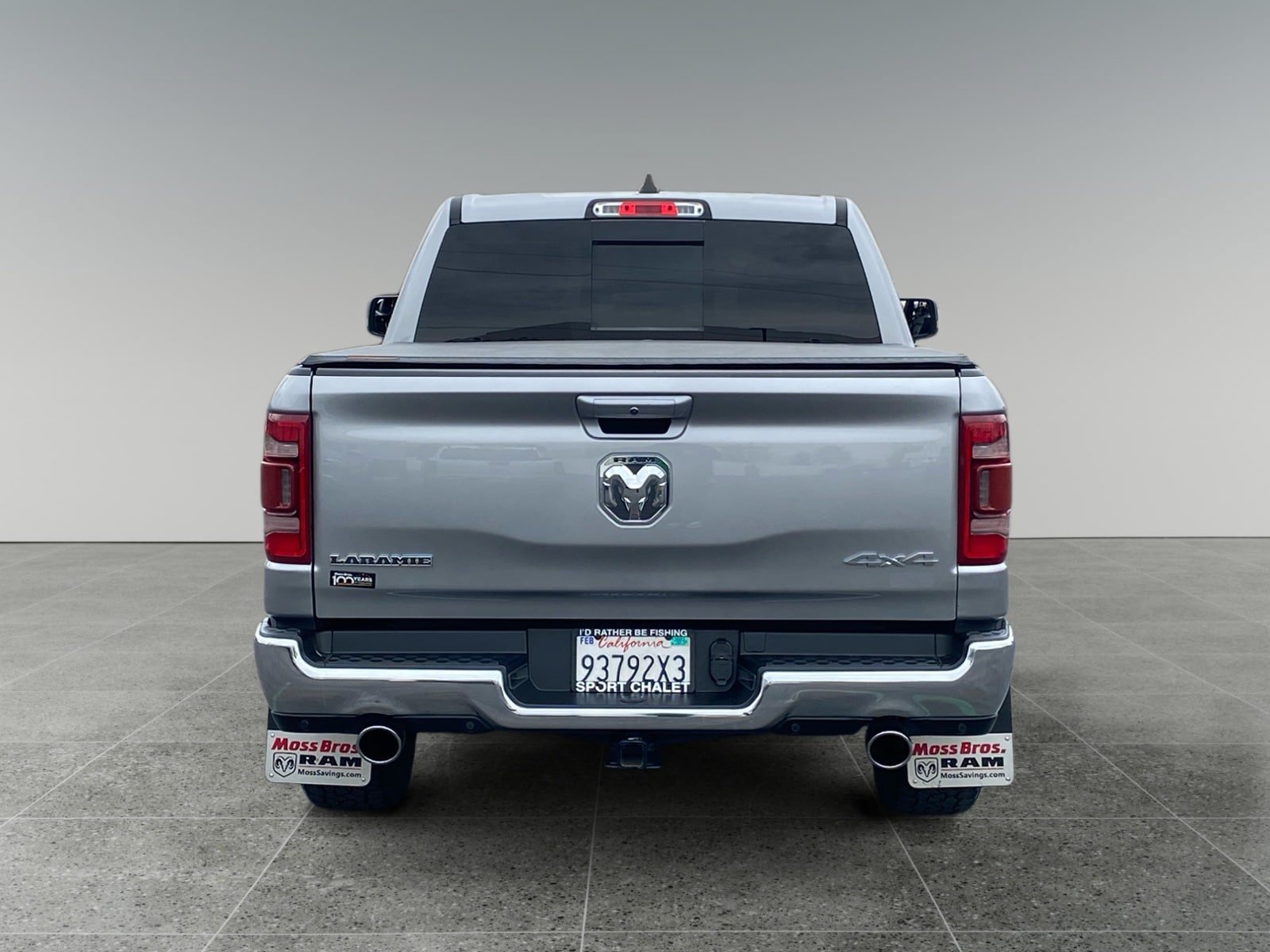 Used 2024 RAM 1500 Laramie AWD/4WD image 4