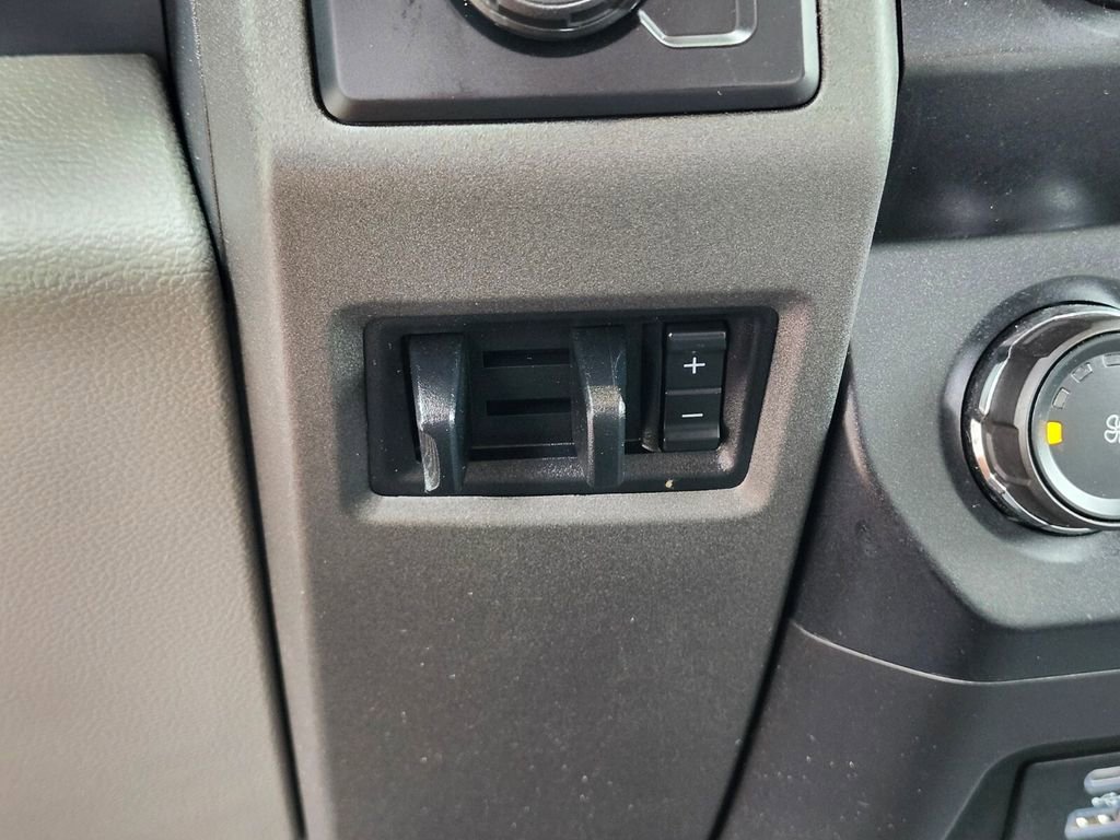 Certified 2022 Ford F250 XL w/ STX Appearance Package image 25
