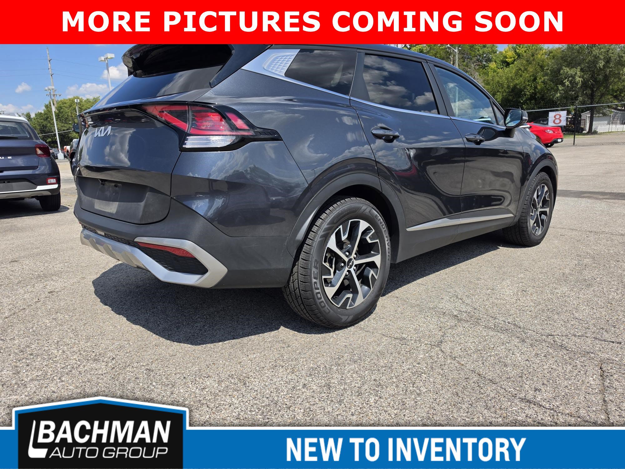 Used 2023 Kia Sportage EX FWD image 5
