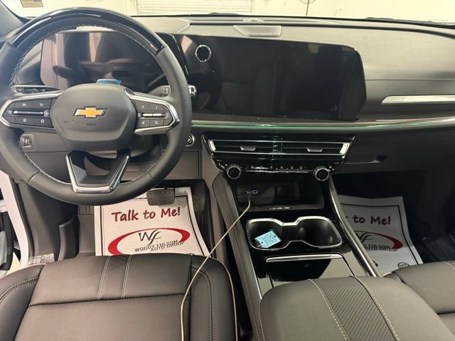 New 2026 Chevrolet Traverse High Country w/ LPO, Floor Liner Package FWD image 18