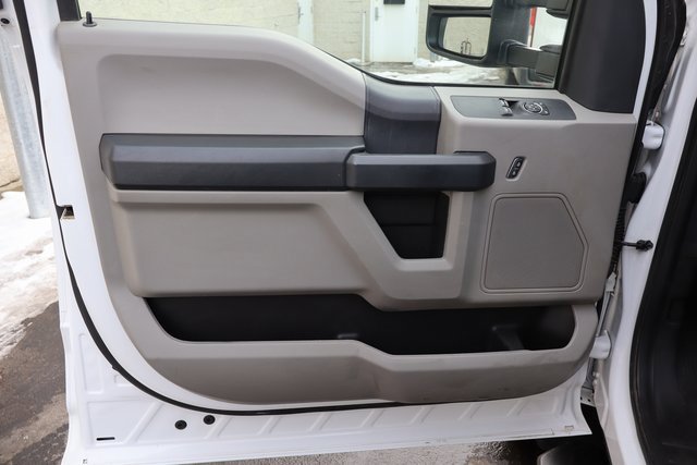 Used 2022 Ford F450 XL w/ Power Equipment Group image 19