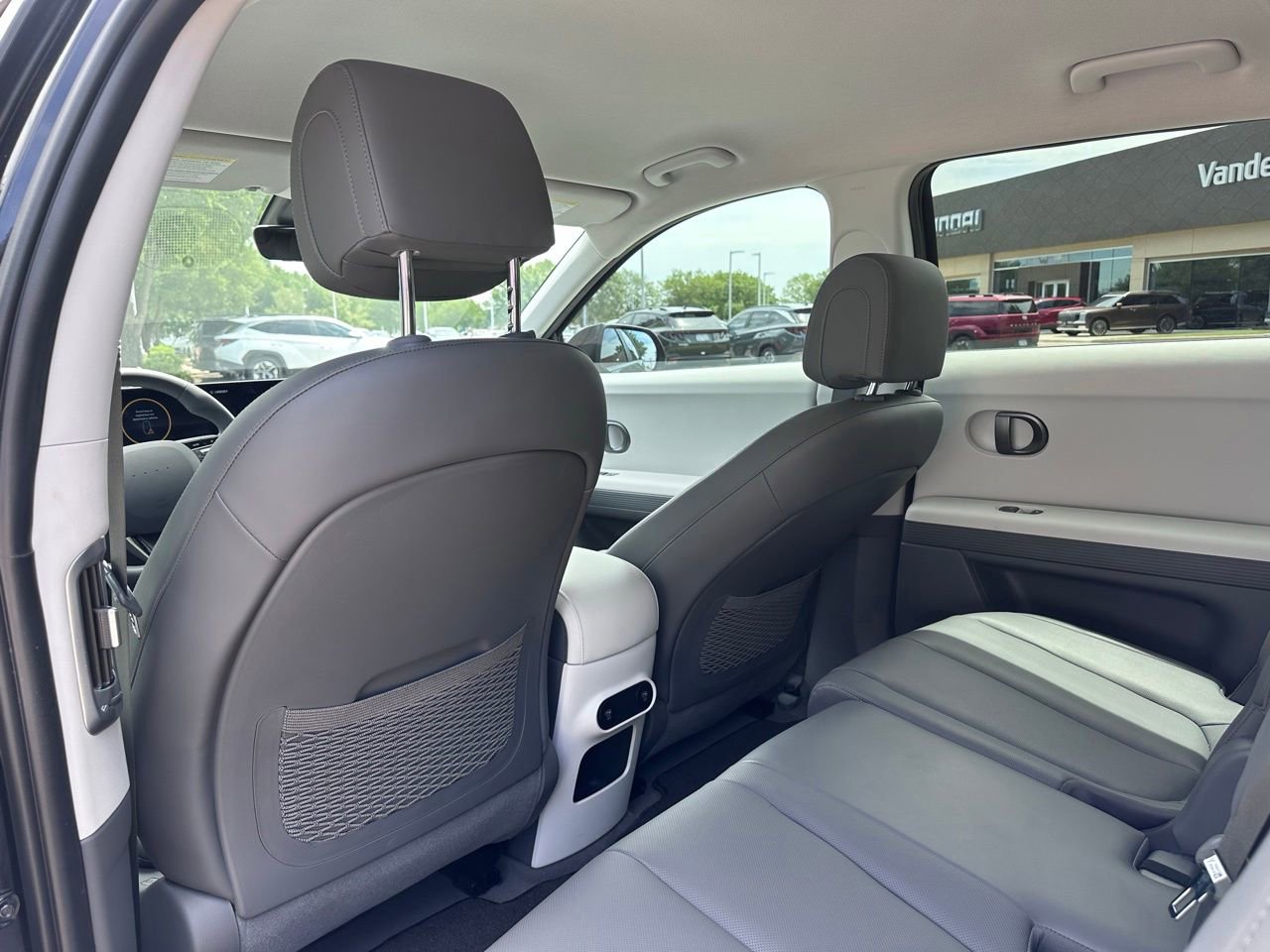Used 2025 Hyundai Ioniq 5 SEL AWD/4WD image 19