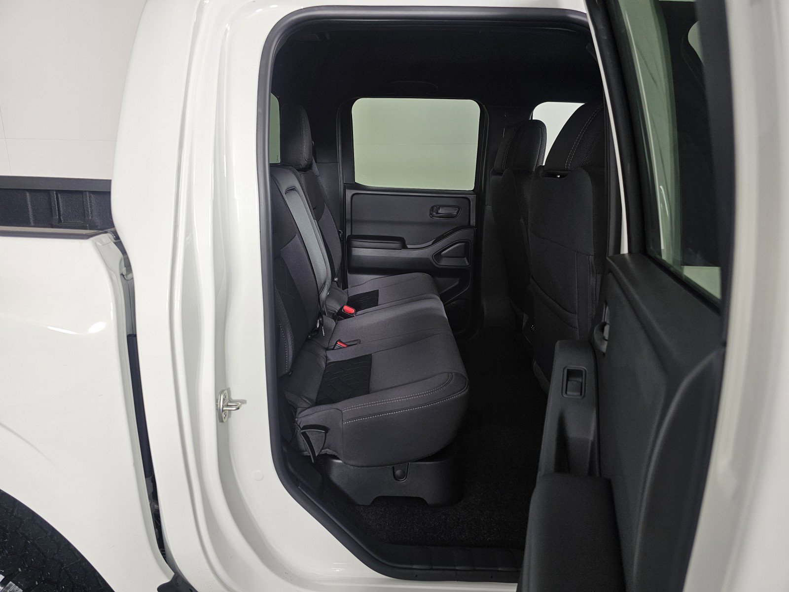 New 2026 Nissan Frontier SV image 15