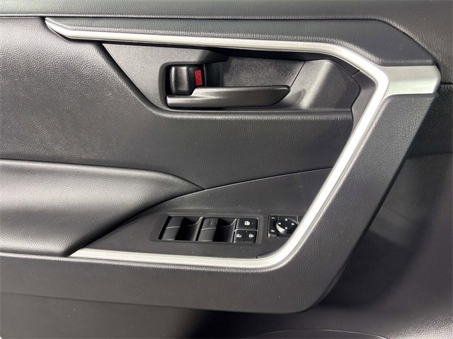 Used 2023 Toyota RAV4 LE image 15