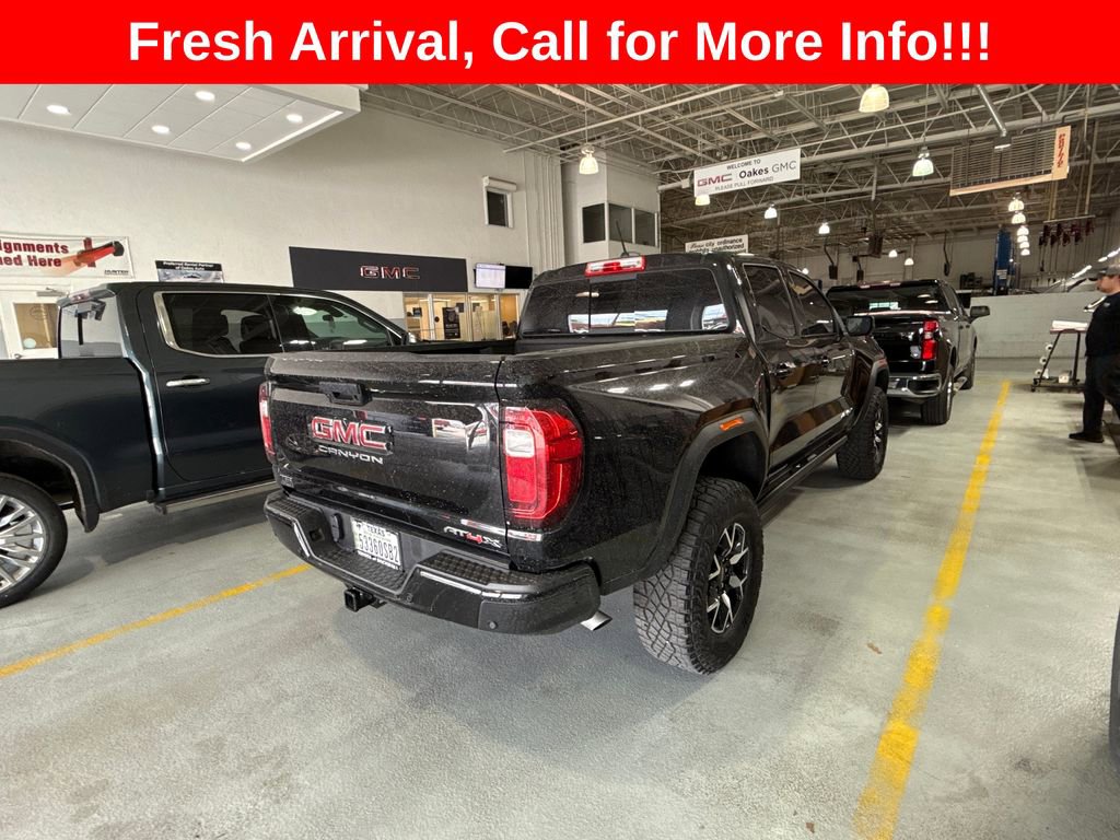 Used 2024 GMC Canyon AT4X AWD/4WD image 15