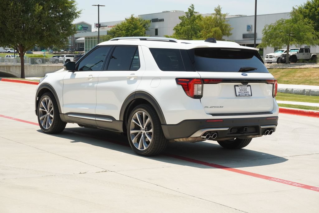 Used 2025 Ford Explorer Platinum w/ Ultimate Package RWD image 3