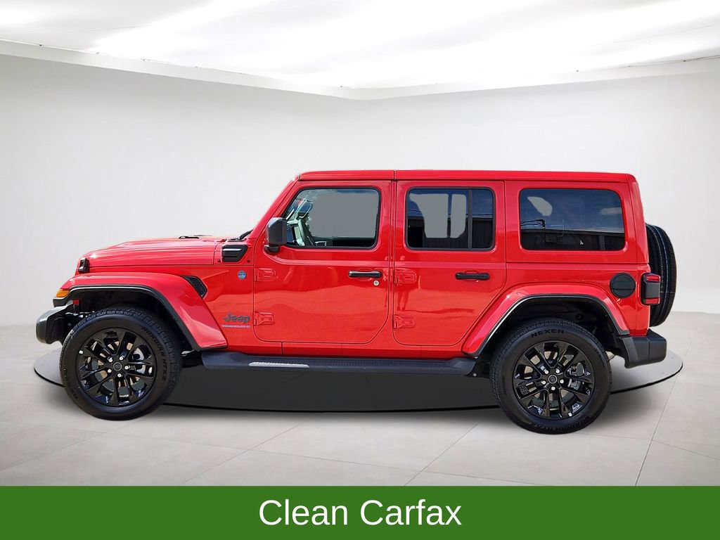 Used 2025 Jeep Wrangler Unlimited Sahara image 4