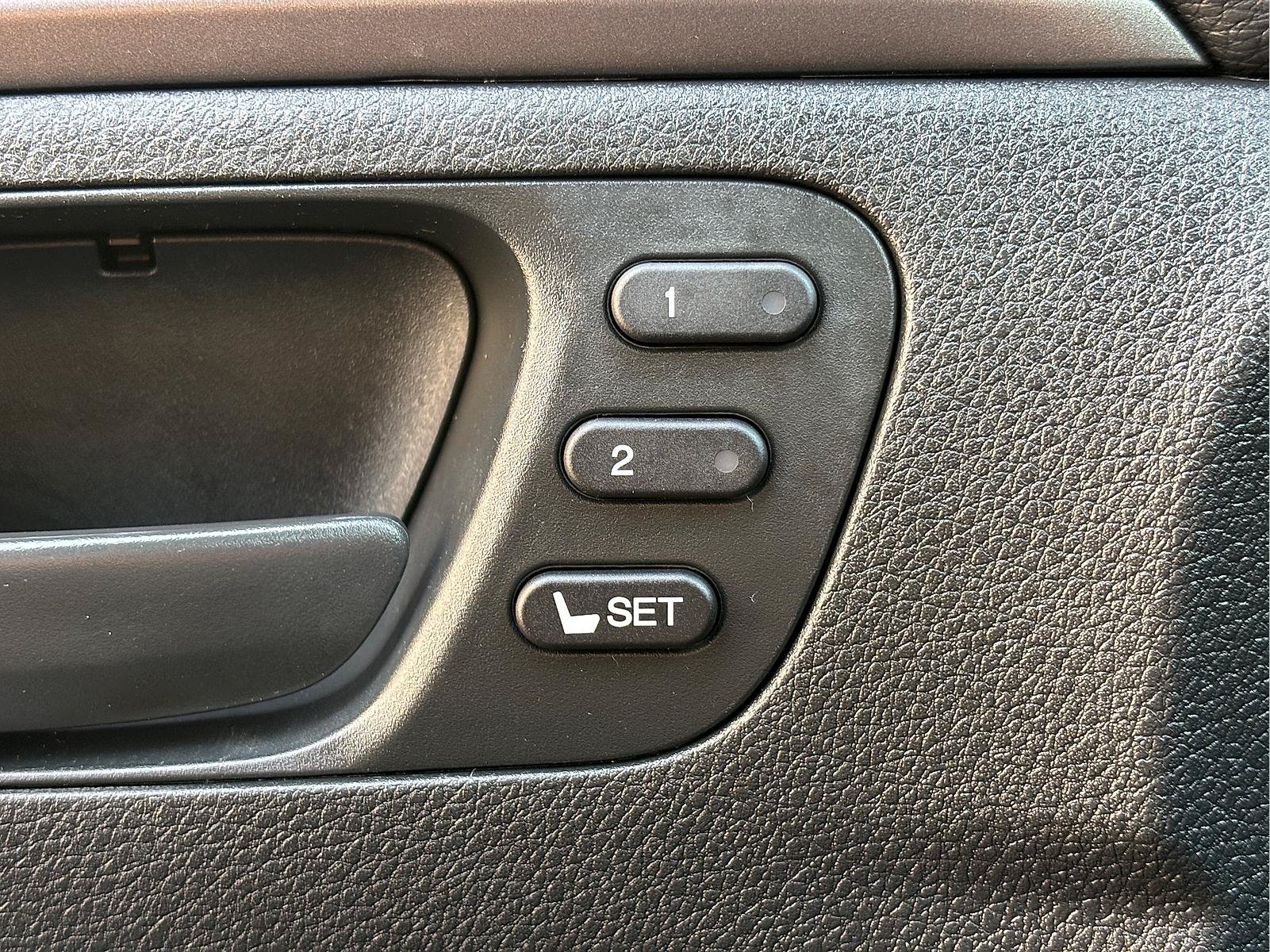 Certified 2024 Honda Passport EX-L image 18