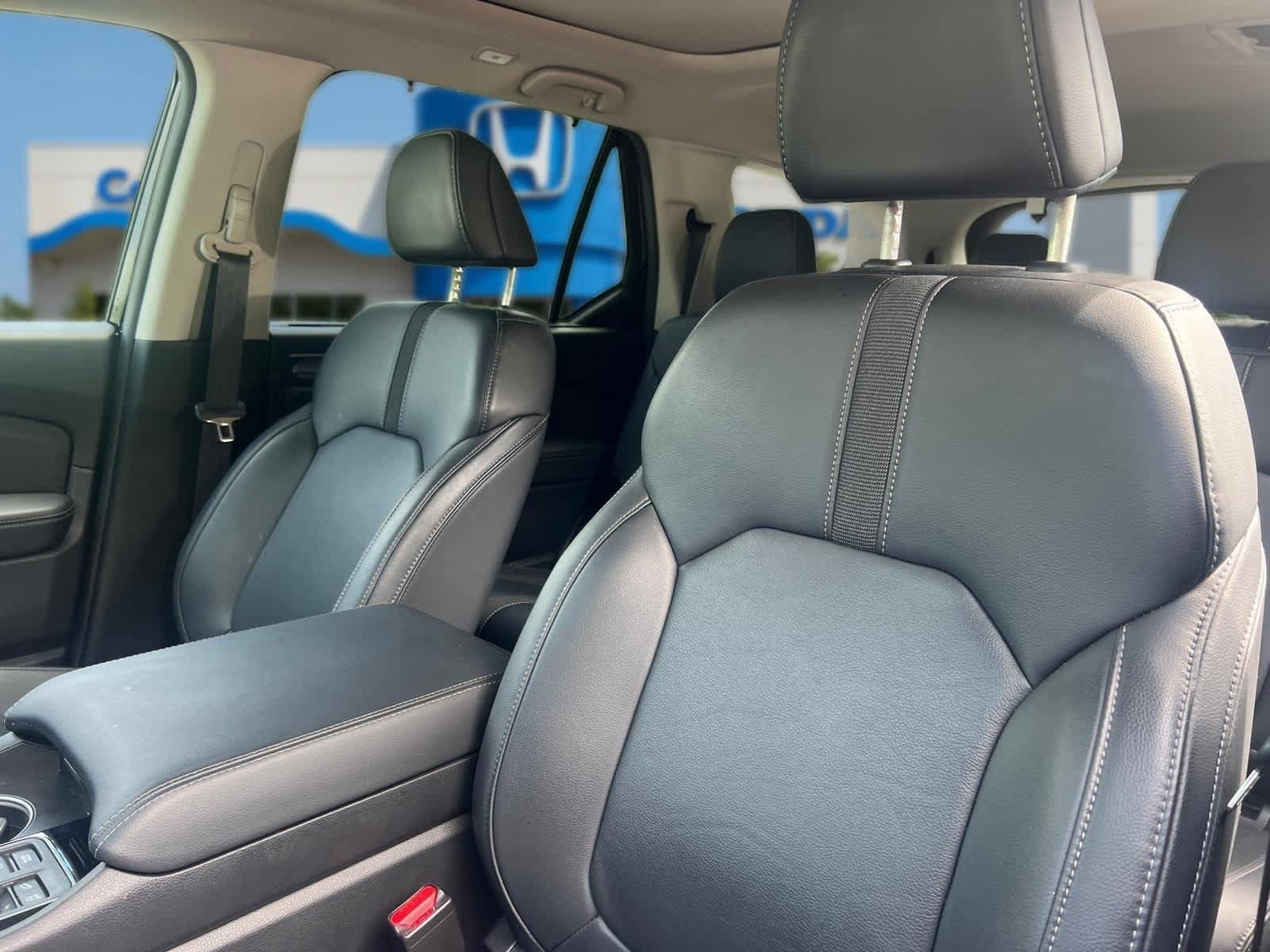Used 2024 Honda Pilot Touring image 12