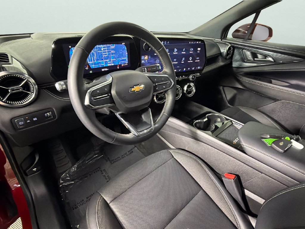 Used 2024 Chevrolet Blazer EV LT AWD/4WD image 19