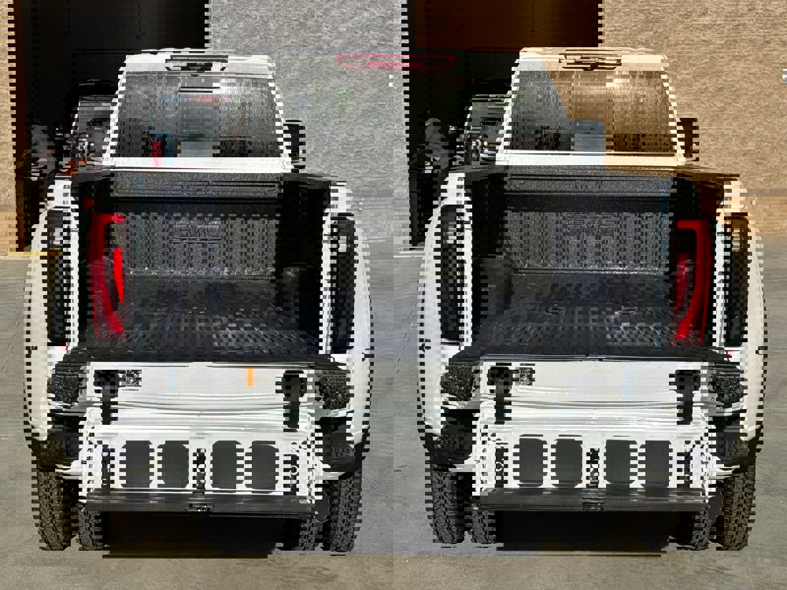 New 2026 GMC Sierra 3500 Denali Ultimate w/ LPO, Black Badging Package image 9