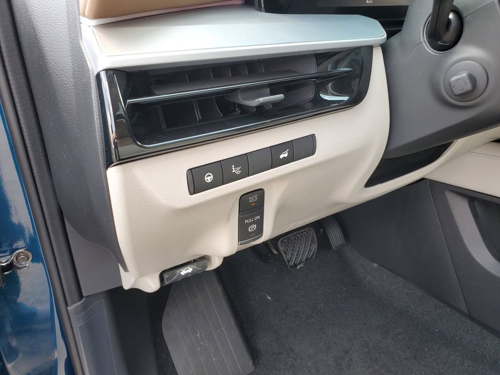 New 2026 Nissan Murano Platinum AWD/4WD image 23