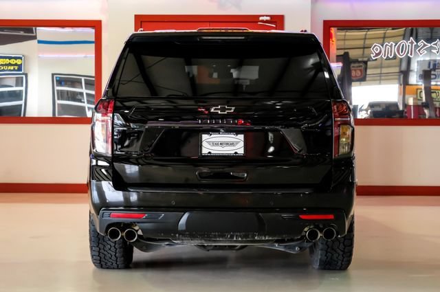 Used 2023 Chevrolet Tahoe Z71 w/ Z71 Off-Road Package AWD/4WD image 12