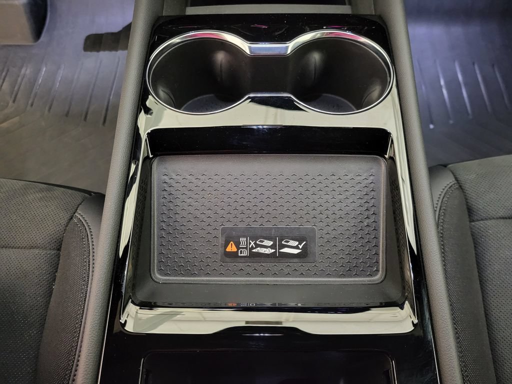 New 2026 Chevrolet Blazer EV RS AWD/4WD image 9