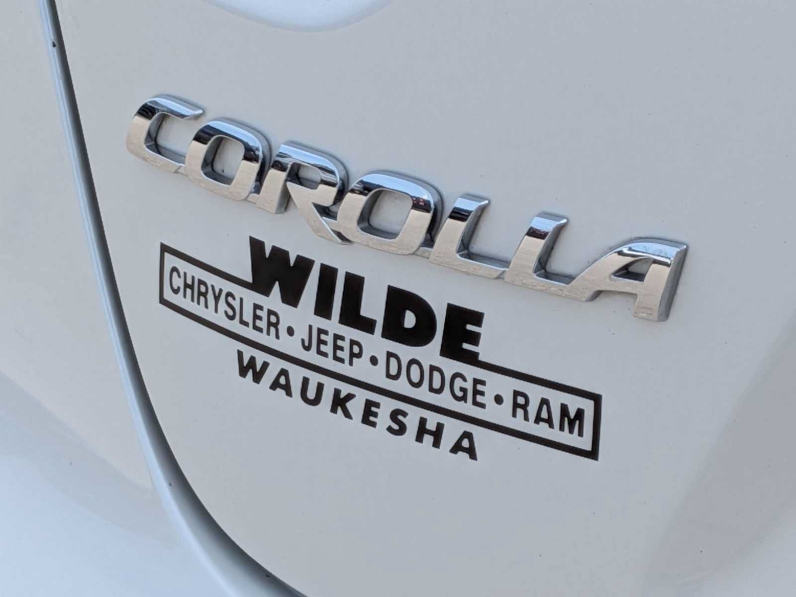Used 2020 Toyota Corolla XSE FWD image 11