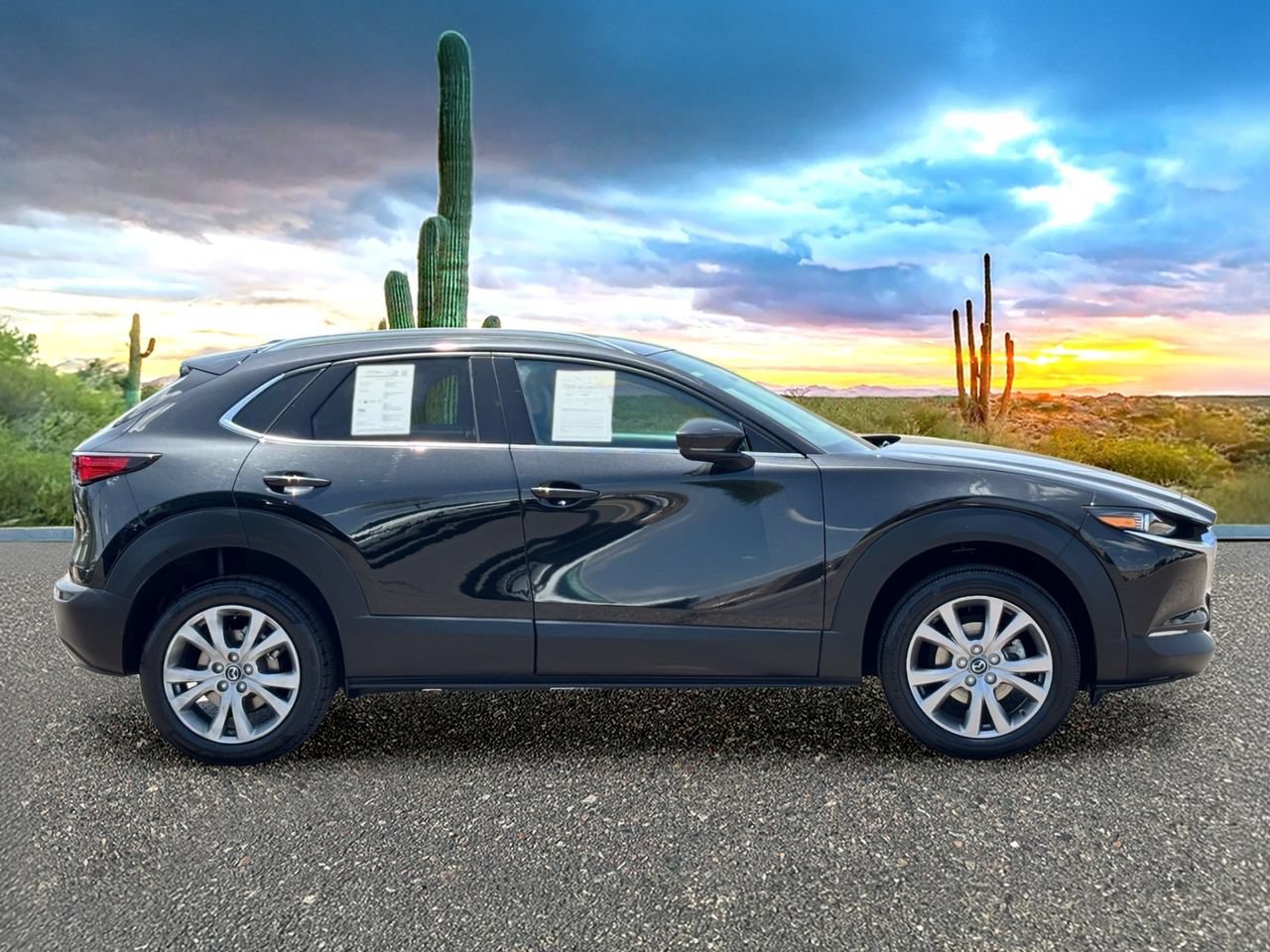 Used 2021 MAZDA CX-30 AWD 2.5 S w/ Premium Package image 6