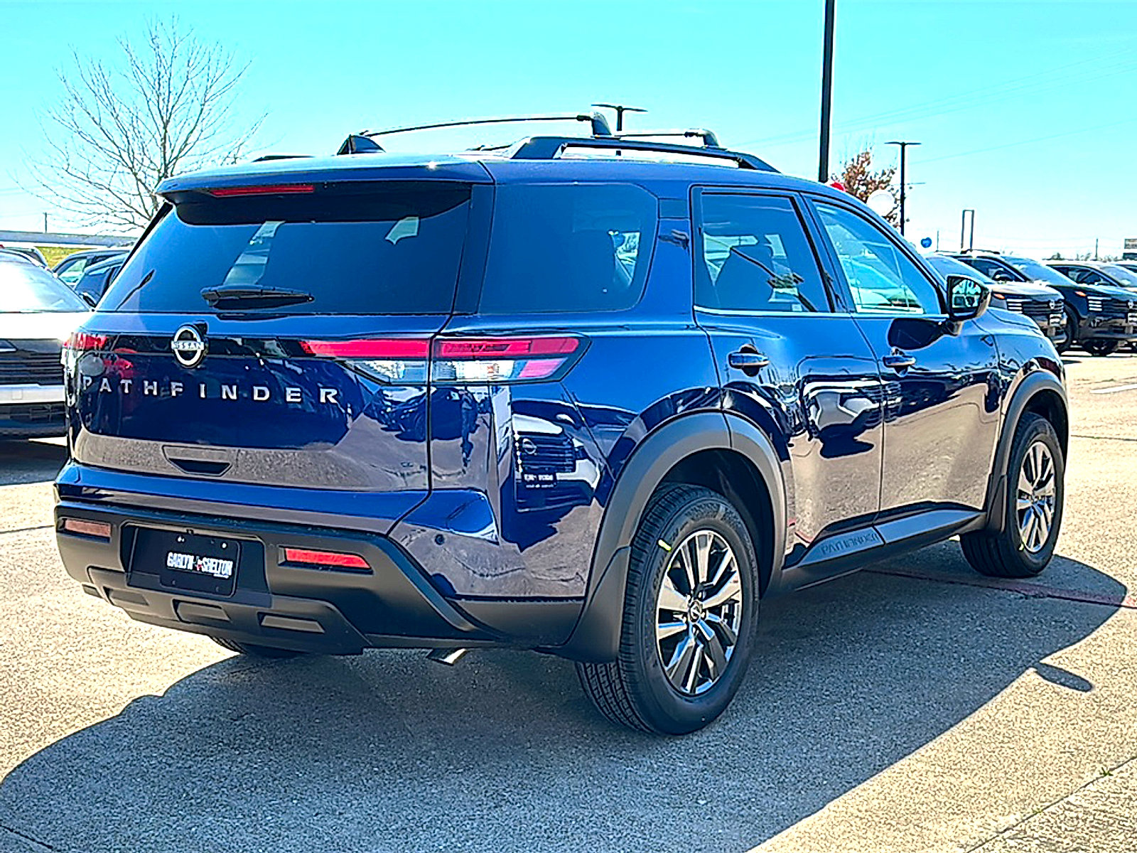 New 2026 Nissan Pathfinder SV image 8