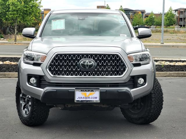 Certified 2019 Toyota Tacoma TRD Off-Road AWD/4WD image 3