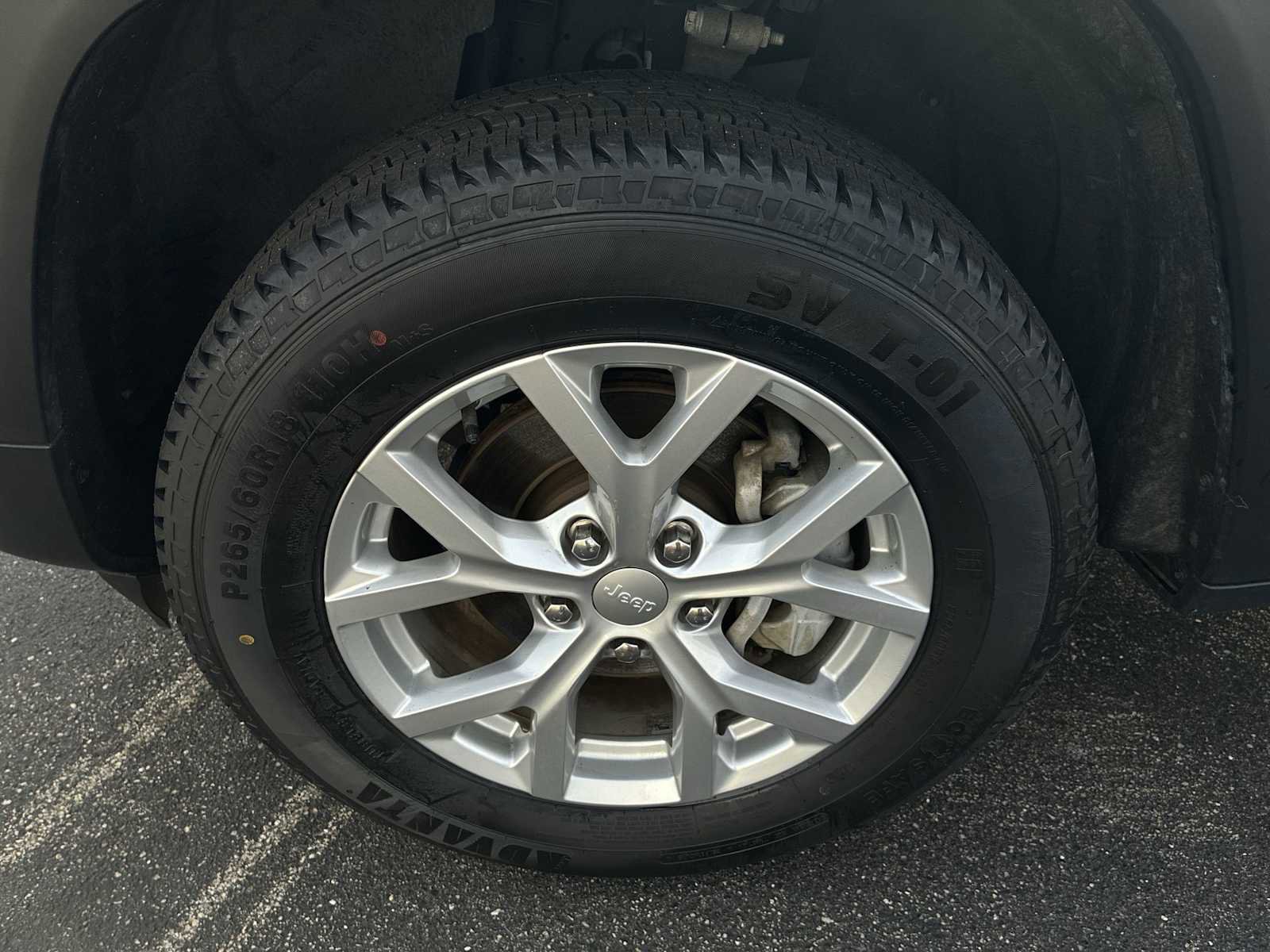 Used 2023 Jeep Grand Cherokee Limited image 34