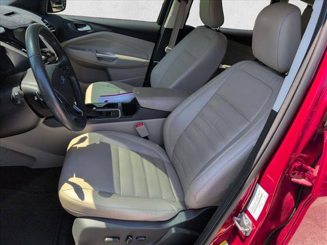 Used 2018 Ford Escape Titanium w/ Ford Safe & Smart Package AWD/4WD image 16